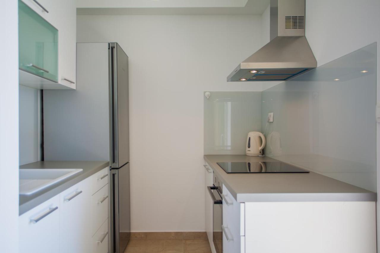 Apartman Pinja Lejlighed Cres Eksteriør billede