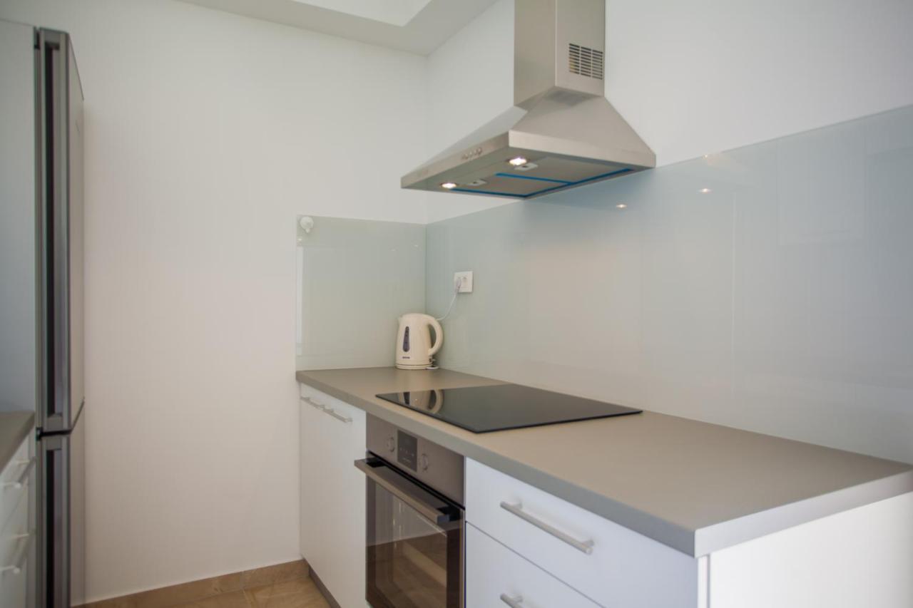 Apartman Pinja Lejlighed Cres Eksteriør billede