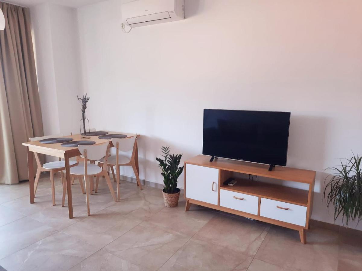 Apartman Pinja Lejlighed Cres Eksteriør billede